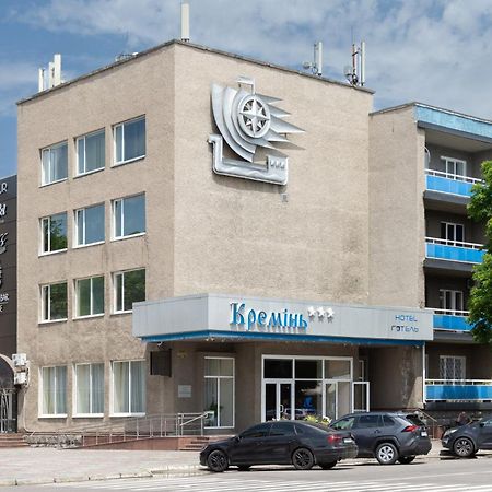 Kremin Hotel Kremenchuk Exterior photo